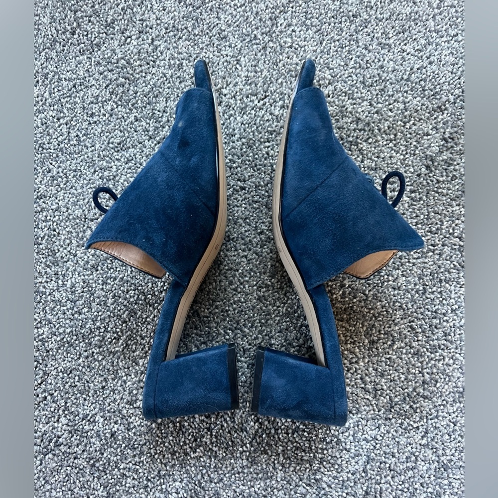 Women’s Karl Lagerfeld Suede Tassel Accents Heel Slides in Blue in Size 6.5 - Picture 3 of 8
